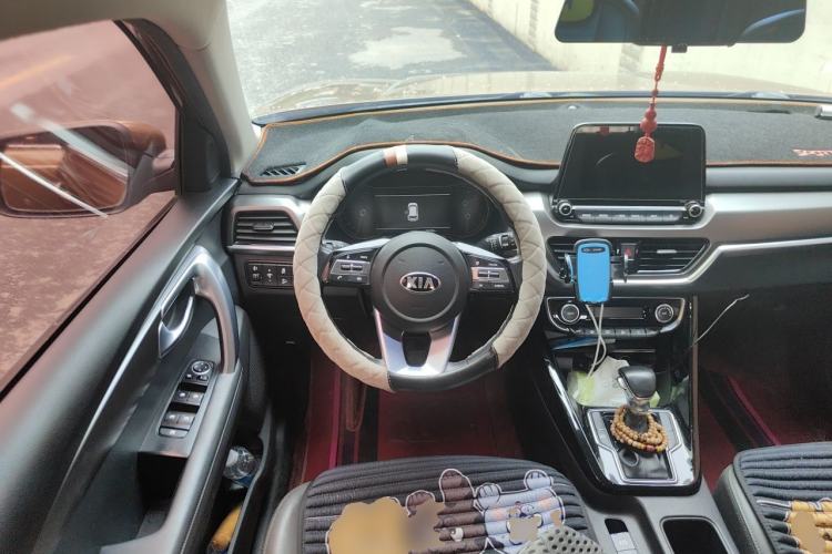 Used Kia Sportage R 2018 2.0L Automatic Smart Luxury Version China V Standard Steering Wheel
