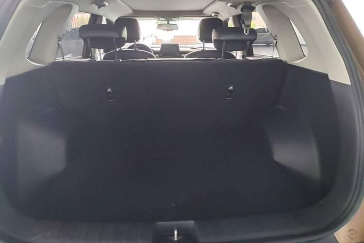 Used Kia Sportage R 2018 2.0L Automatic Smart Luxury Version China V Standard Trunk