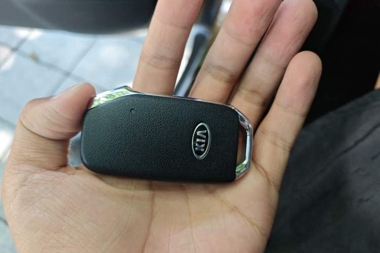Used Kia Sportage R 2018 2.0L Automatic Smart Luxury Version China V Standard Vehicle Key