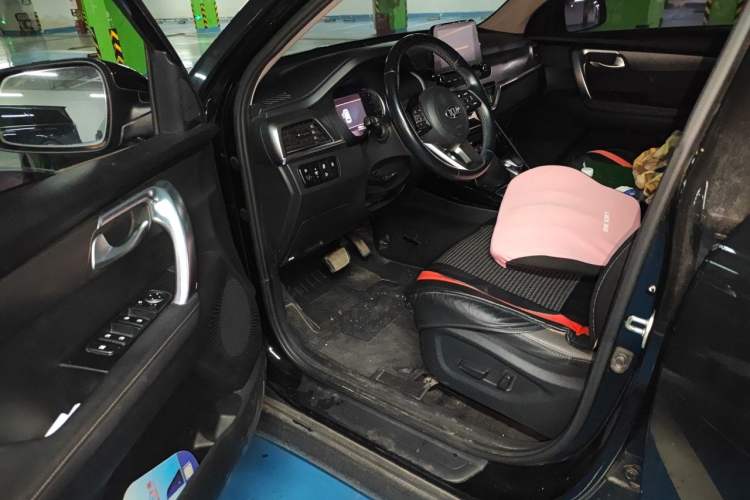 Used Kia Sportage R 2019 2.0L Automatic Smart Luxury Edition Driver Seat