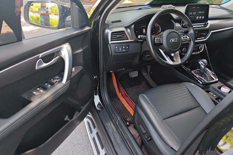 Used Kia Sportage R 2019 2.0L Automatic Smart Luxury Edition Driver Seat