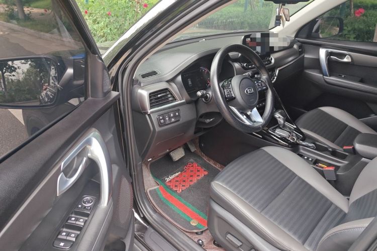 Used Kia Sportage R 2019 2.0L Automatic Smart Luxury Edition Driver Seat