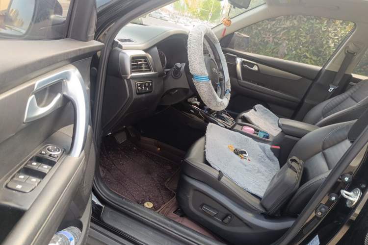 Used Kia Sportage R 2019 2.0L Automatic Smart Luxury Edition Driver Seat