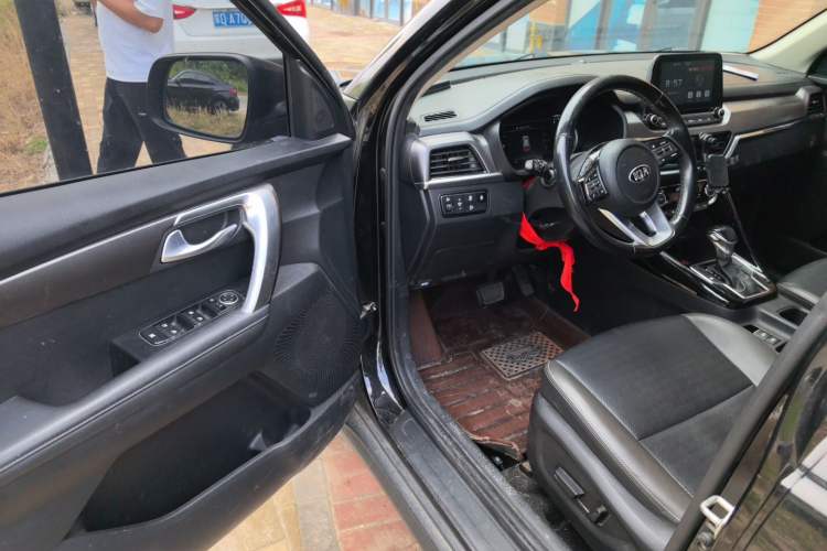 Used Kia Sportage R 2019 2.0L Automatic Smart Luxury Edition Driver Seat