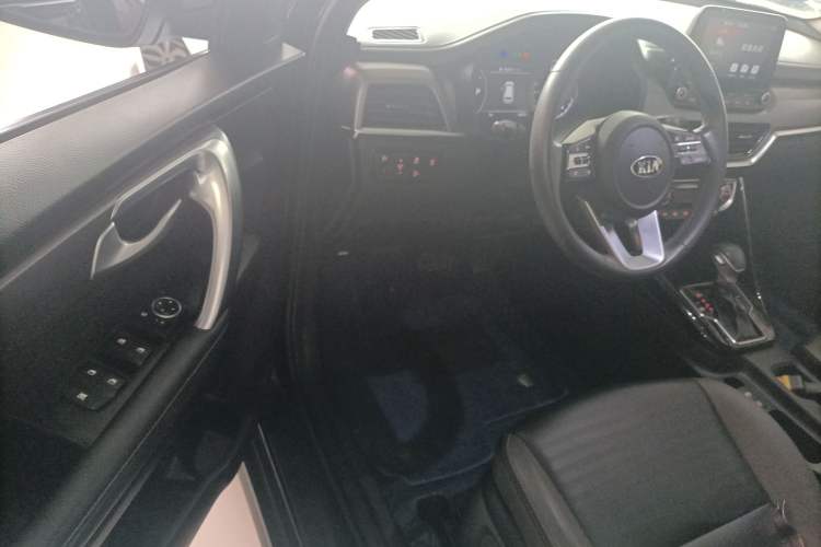 Used Kia Sportage R 2019 2.0L Automatic Smart Luxury Edition Driver Seat
