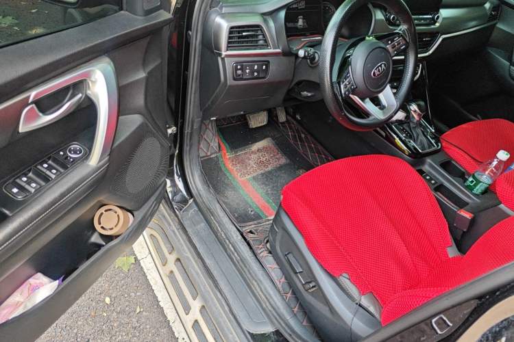 Used Kia Sportage R 2019 2.0L Automatic Smart Luxury Edition Driver Seat