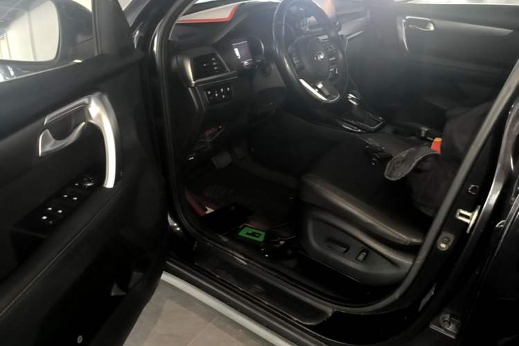 Used Kia Sportage R 2019 2.0L Automatic Smart Luxury Edition Driver Seat