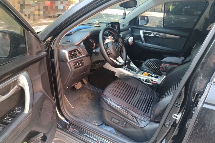 Used Kia Sportage R 2019 2.0L Automatic Smart Luxury Enhanced Edition Driver Seat
