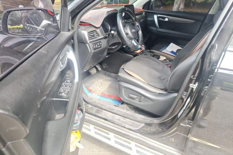 Used Kia Sportage R 2019 2.0L Automatic Smart Luxury Edition Driver Seat