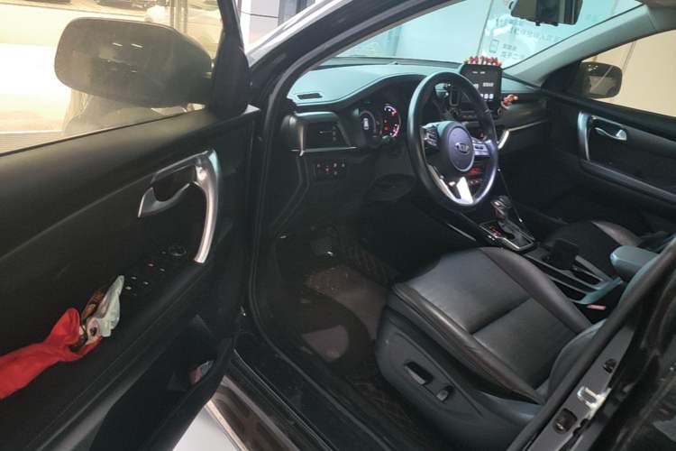 Used Kia Sportage R 2019 2.0L Automatic Smart Luxury Edition Driver Seat