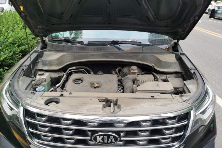 Used Kia Sportage R 2019 2.0L Manual Fashion Edition Engine Bay