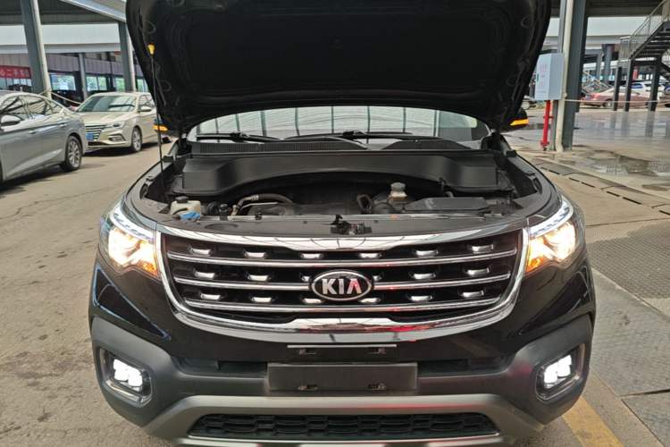 Used Kia Sportage R 2019 2.0L Automatic Smart Luxury Edition Engine Bay