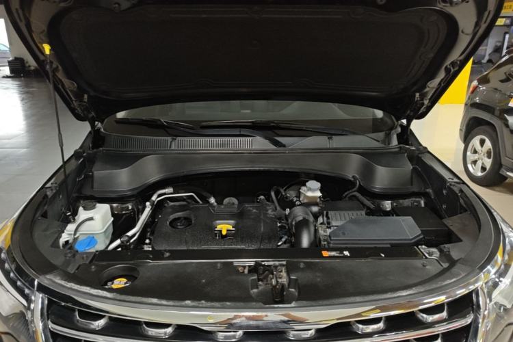 Used Kia Sportage R 2019 2.0L Automatic Smart Luxury Edition Engine Bay