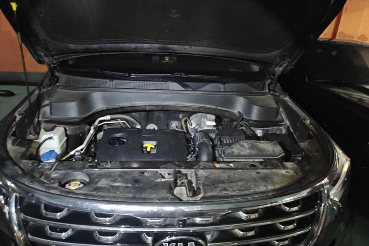 Used Kia Sportage R 2019 2.0L Automatic Smart Luxury Edition Engine Bay