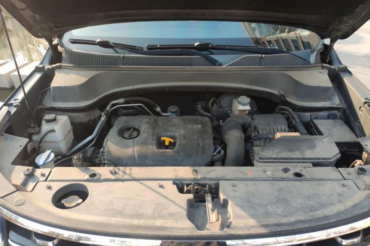 Used Kia Sportage R 2019 2.0L Automatic Smart Luxury Edition Engine Bay