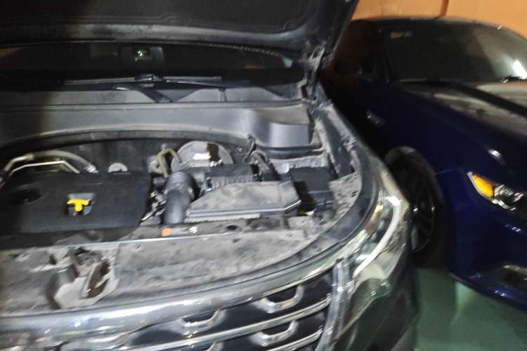 Used Kia Sportage R 2019 2.0L Automatic Smart Luxury Edition Engine Bay Left