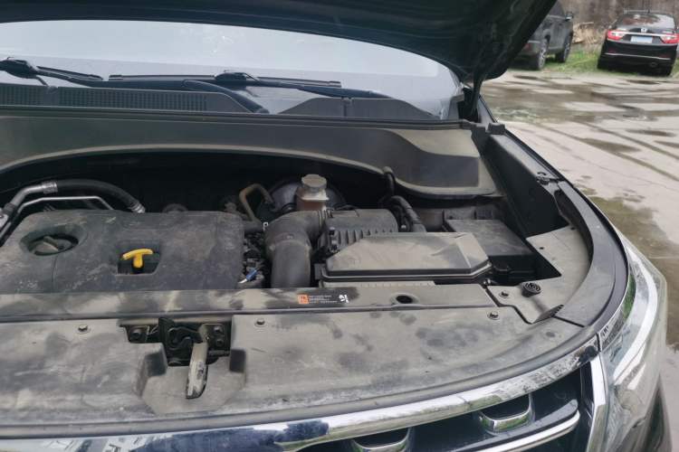 Used Kia Sportage R 2019 2.0L Automatic Smart Luxury Edition Engine Bay Left