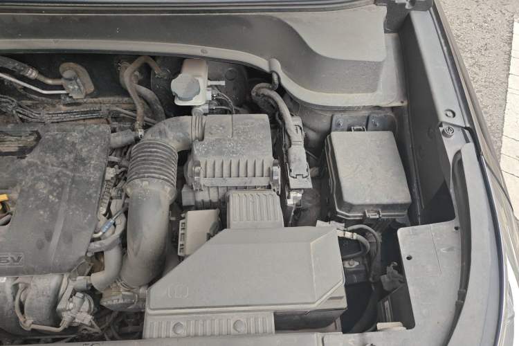 Used Kia Sportage R 2019 2.0L Automatic Smart Luxury Edition Engine Bay Left