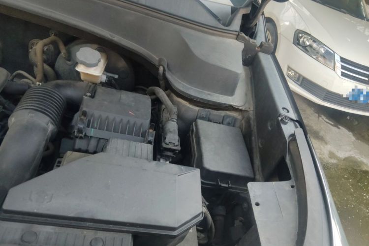 Used Kia Sportage R 2019 2.0L Automatic Smart Luxury Edition Engine Bay Left