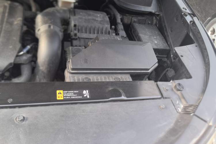 Used Kia Sportage R 2019 2.0L Automatic Smart Luxury Edition Engine Bay Left