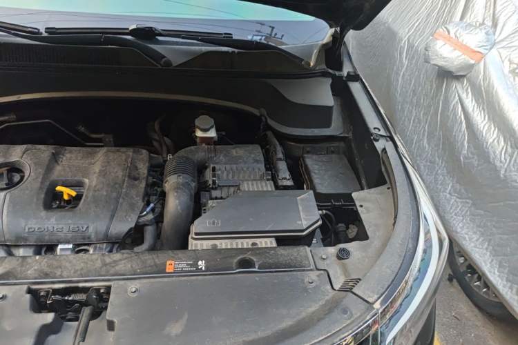 Used Kia Sportage R 2019 2.0L Automatic Smart Luxury Edition Engine Bay Left