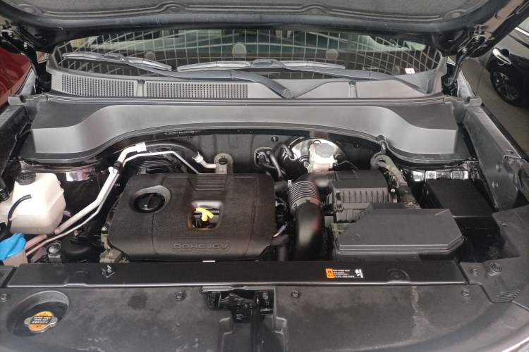 Used Kia Sportage R 2019 2.0L Automatic Smart Luxury Edition Engine Bay