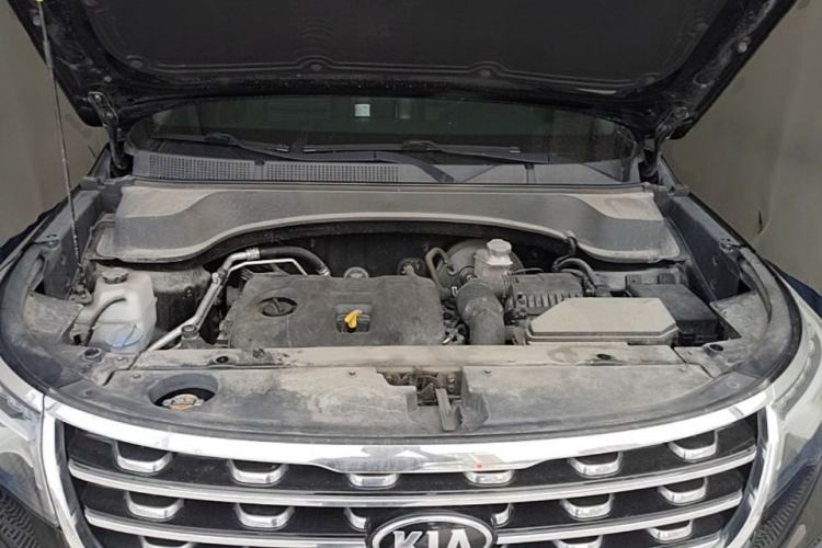 Used Kia Sportage R 2019 2.0L Automatic Smart Luxury Edition Engine Bay