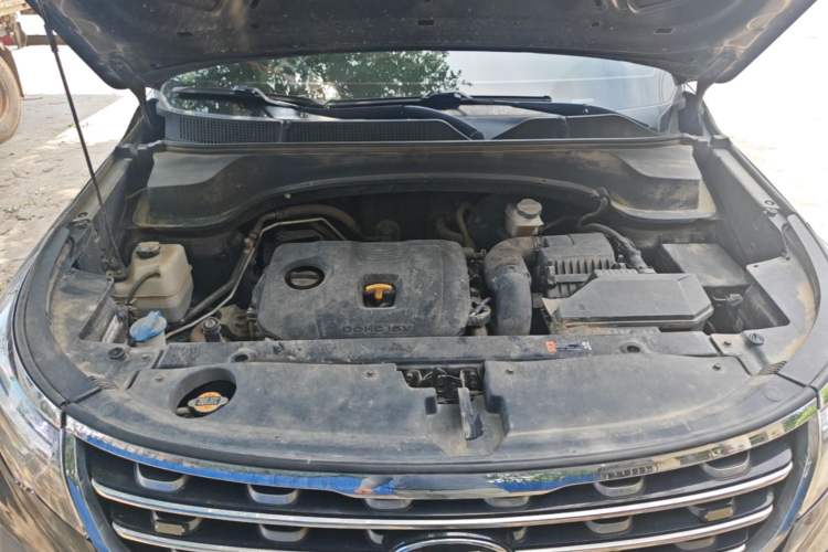 Used Kia Sportage R 2019 2.0L Manual Fashion Edition Engine Bay