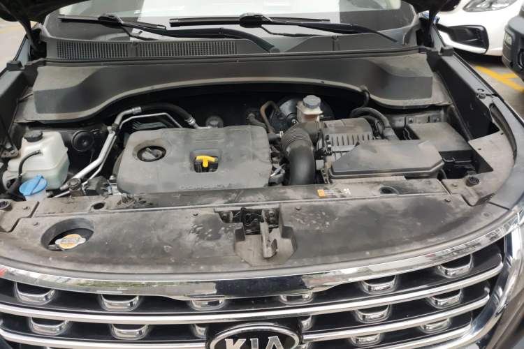 Used Kia Sportage R 2019 2.0L Automatic Smart Luxury Edition Engine Bay