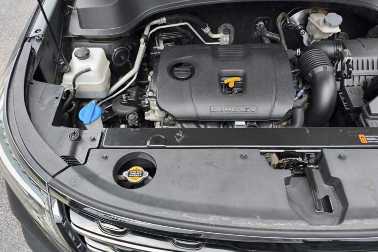 Used Kia Sportage R 2019 2.0L Automatic Smart Luxury Edition Engine Bay Right