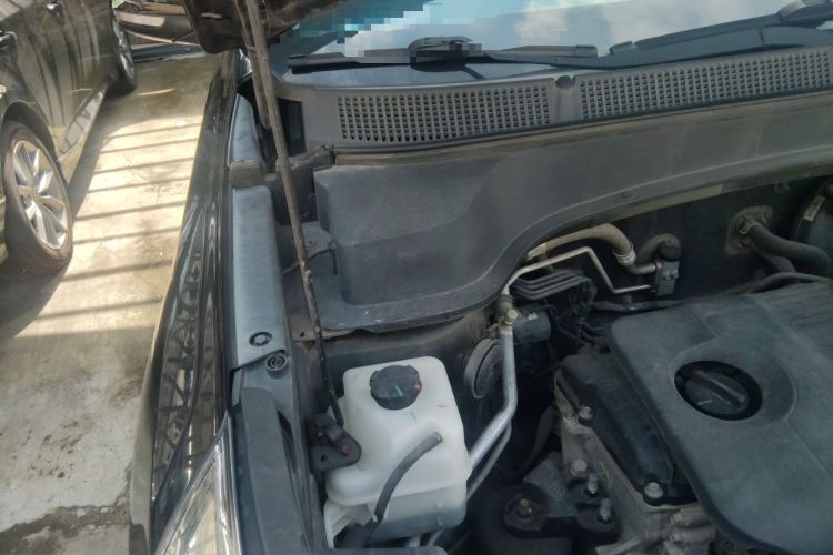 Used Kia Sportage R 2019 2.0L Automatic Smart Luxury Edition Engine Bay Right