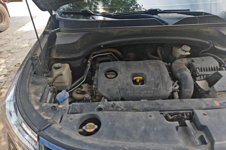 Used Kia Sportage R 2019 2.0L Manual Fashion Edition Engine Bay Right