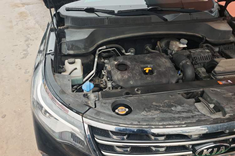 Used Kia Sportage R 2019 2.0L Automatic Smart Luxury Edition Engine Bay Right