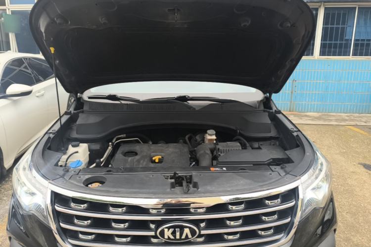 Used Kia Sportage R 2019 2.0L Automatic Smart Luxury Edition Engine Bay