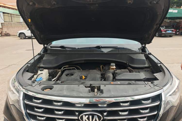 Used Kia Sportage R 2019 2.0L Automatic Smart Luxury Edition Engine Bay
