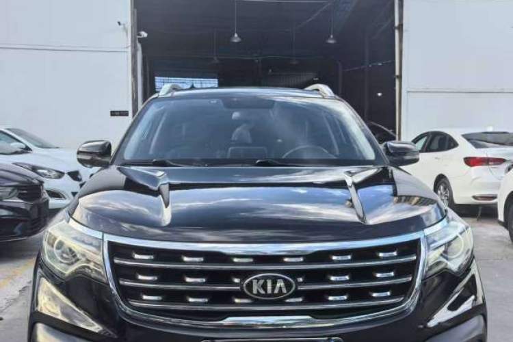 Used Kia Sportage R 2019 2.0L Automatic Smart Luxury Edition Exterior 1