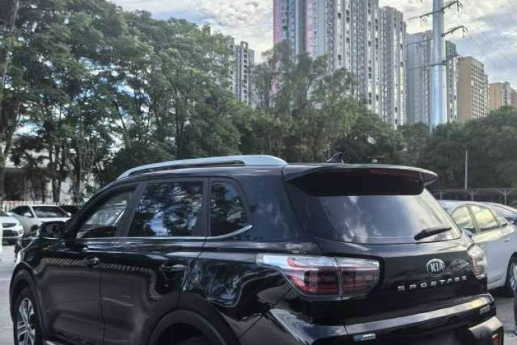 Used Kia Sportage R 2019 2.0L Automatic Smart Luxury Edition Exterior 4