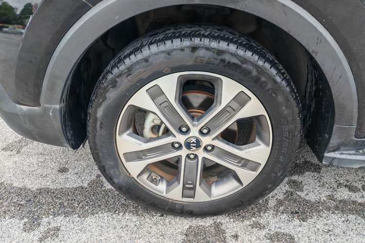 Used Kia Sportage R 2019 2.0L Automatic Smart Luxury Edition Exterior 9