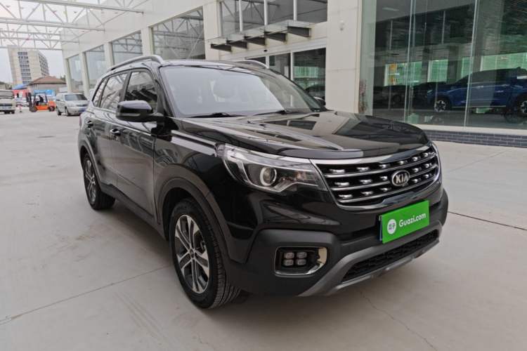 Used Kia Sportage R 2019 2.0L Automatic Smart Luxury Edition Front Right 45 Deg