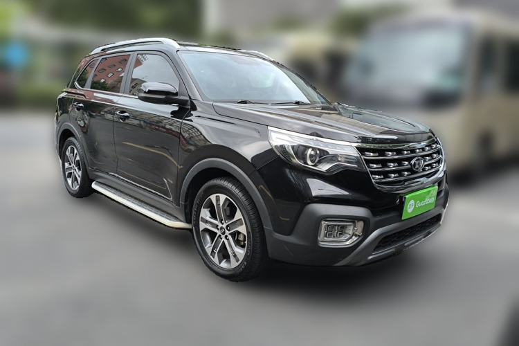 Used Kia Sportage R 2019 2.0L Automatic Smart Luxury Edition Front Right 45 Deg