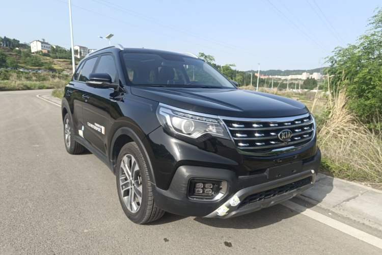 Used Kia Sportage R 2019 2.0L Automatic Smart Luxury Edition Front Right 45 Deg