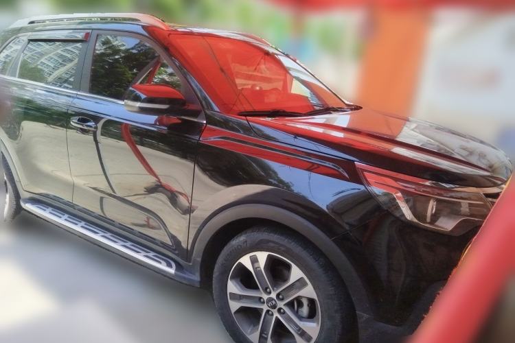 Used Kia Sportage R 2019 2.0L Automatic Smart Luxury Edition Front Right 45 Deg