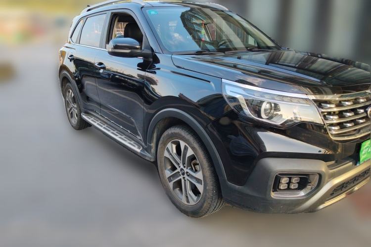 Used Kia Sportage R 2019 2.0L Automatic Smart Luxury Edition Front Right 45 Deg