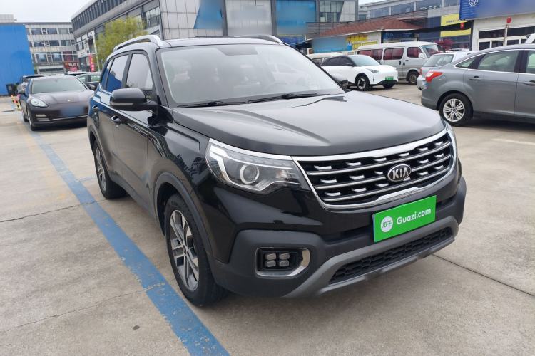 Used Kia Sportage R 2019 2.0L Automatic Smart Luxury Edition Front Right 45 Deg