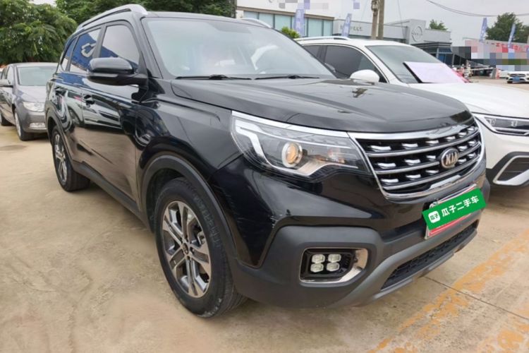 Used Kia Sportage R 2019 2.0L Automatic Smart Luxury Edition Front Right 45 Deg