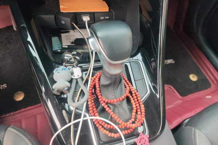 Used Kia Sportage R 2019 2.0L Automatic Smart Luxury Edition Gear Lever