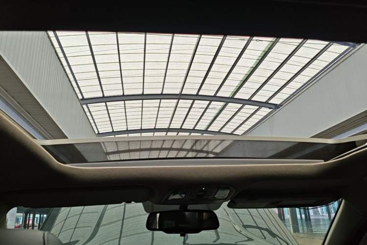 Used Kia Sportage R 2019 2.0L Automatic Smart Luxury Edition Headliner