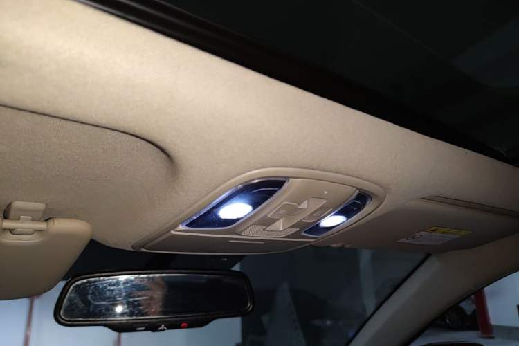Used Kia Sportage R 2019 2.0L Automatic Smart Luxury Edition Headliner