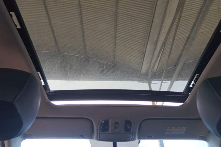 Used Kia Sportage R 2019 2.0L Automatic Smart Luxury Edition Headliner