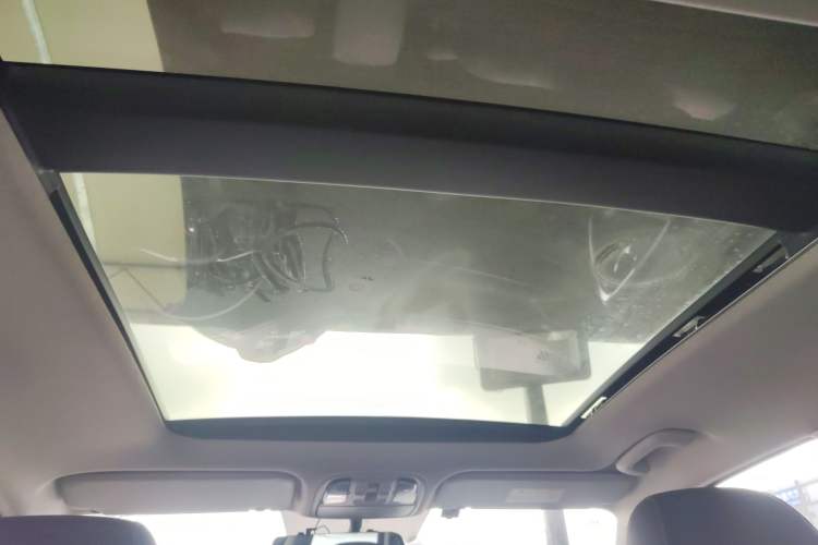 Used Kia Sportage R 2019 2.0L Automatic Smart Luxury Edition Headliner